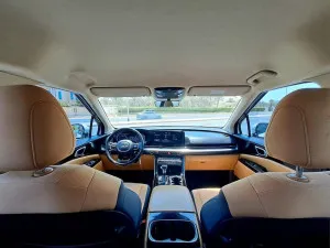 2022 كيا كارنفال LX with Seat Package