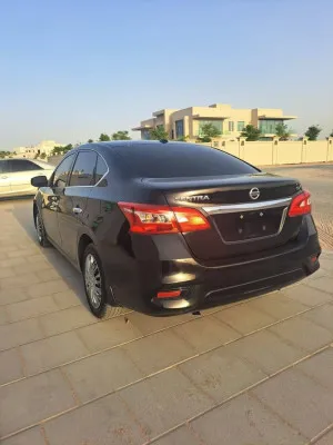 2017 نيسان سنترا Midnight Edition