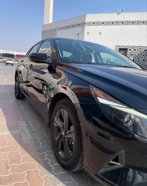 2021 هيونداي النترا SE