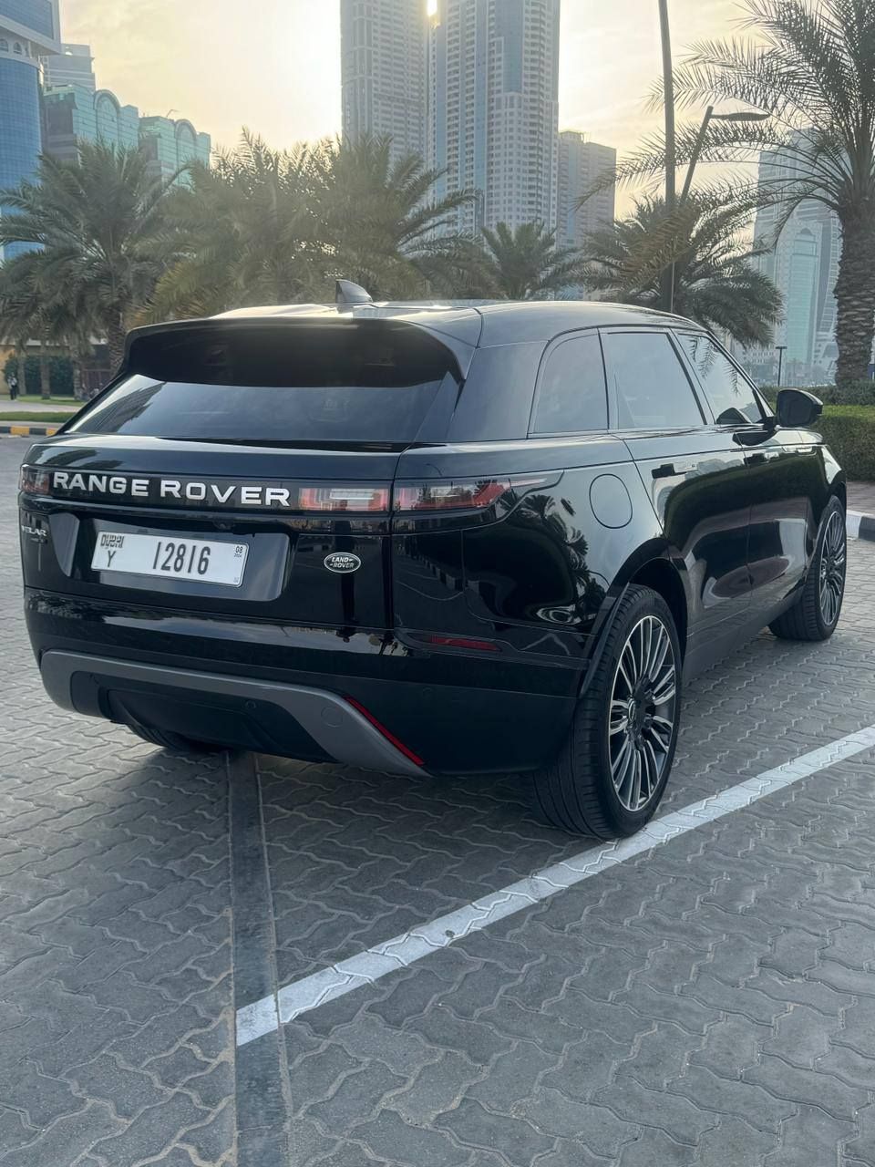 2018 لاند روفر رينج روفر HSE
