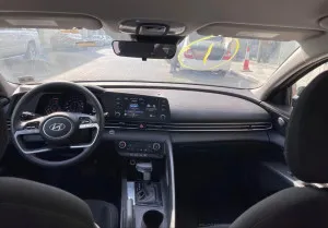 2021 هيونداي النترا SE