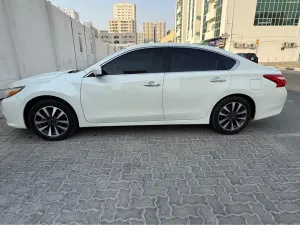 2017 نيسان آلتيما SV
