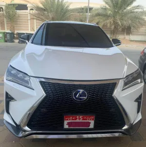 2019 لكزس ار اكس 350
