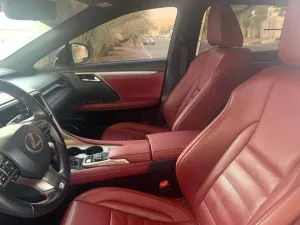 2019 لكزس ار اكس 350