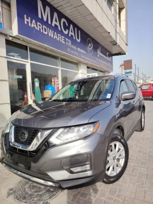 2019 نيسان روج SV