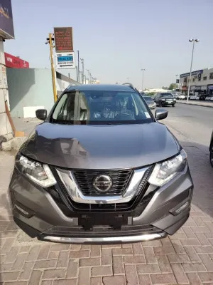2019 نيسان روج SV