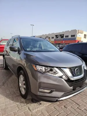 2019 نيسان روج SV
