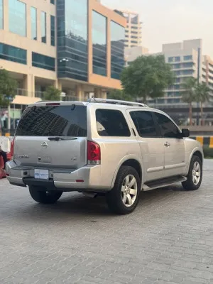 2010 نيسان آرمادا SE