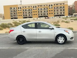 2019 نيسان فيرسا SR