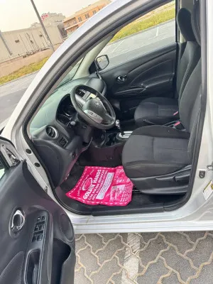 2019 نيسان فيرسا SR