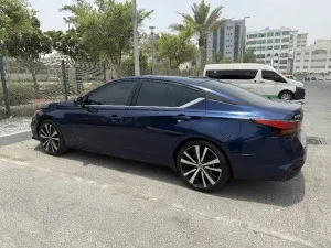 2019 Nissan Altima SR