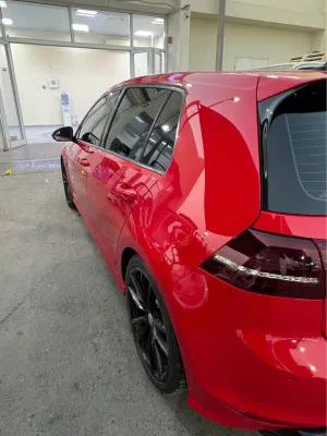 2016 Volkswagen Golf R