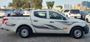 2018 ميتسوبيشي أل٢٠٠ double-cab