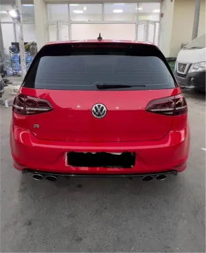 2016 Volkswagen Golf R