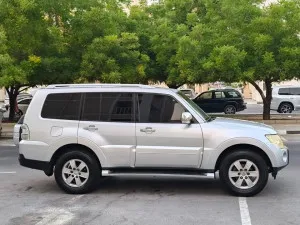 2008 Mitsubishi Pajero GLS