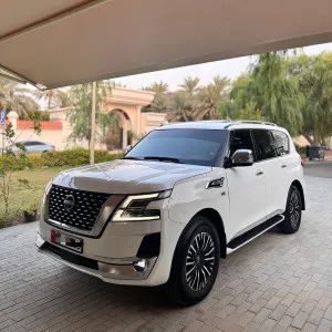 2015 Nissan Patrol LE Platinum city