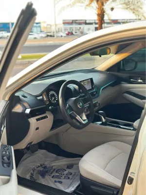 2019 Nissan Altima S