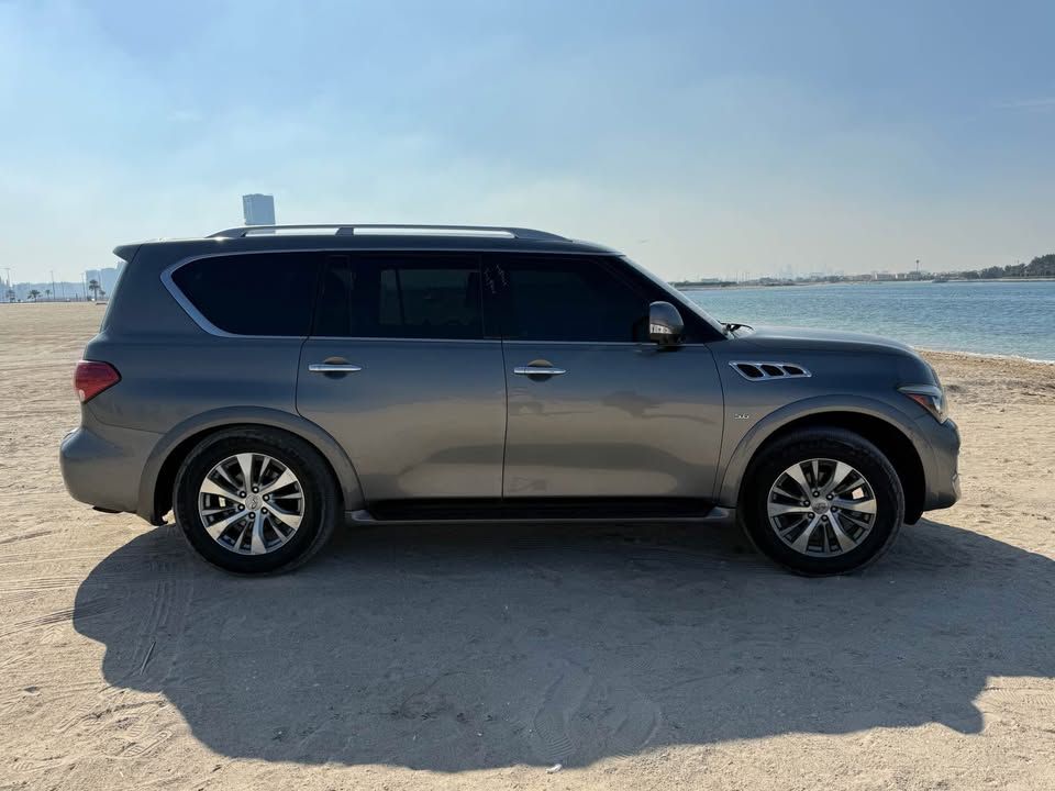 2015 Infiniti QX80 Premium select
