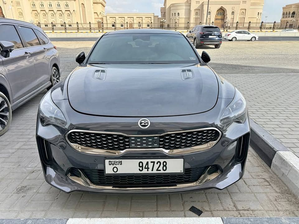 2023 كيا ستينجر GT