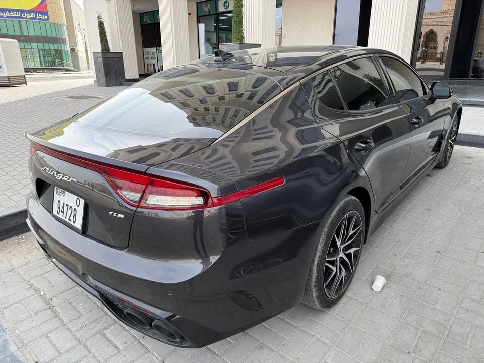 2023 كيا ستينجر GT