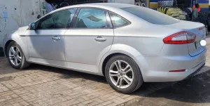 2011 فورد مونديو ST-Line
