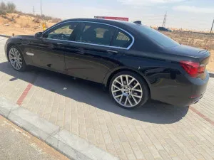 2015 بي أم دابليو الفئة - 7 740i M