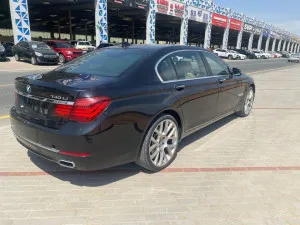 2015 بي أم دابليو الفئة - 7 740i M