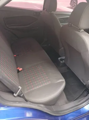 2016 فورد فيجو Titanium