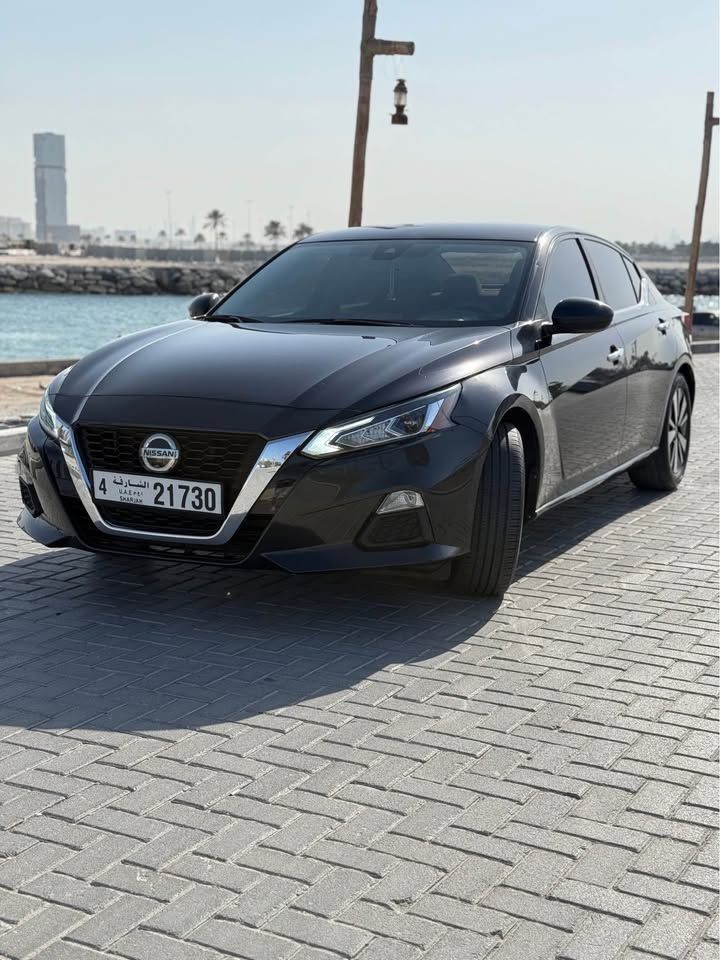 2021 نيسان آلتيما SV