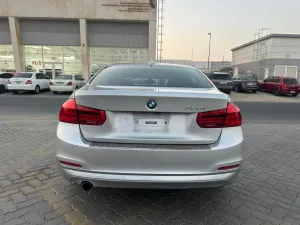2018 بي أم دابليو الفئة - 3 320i