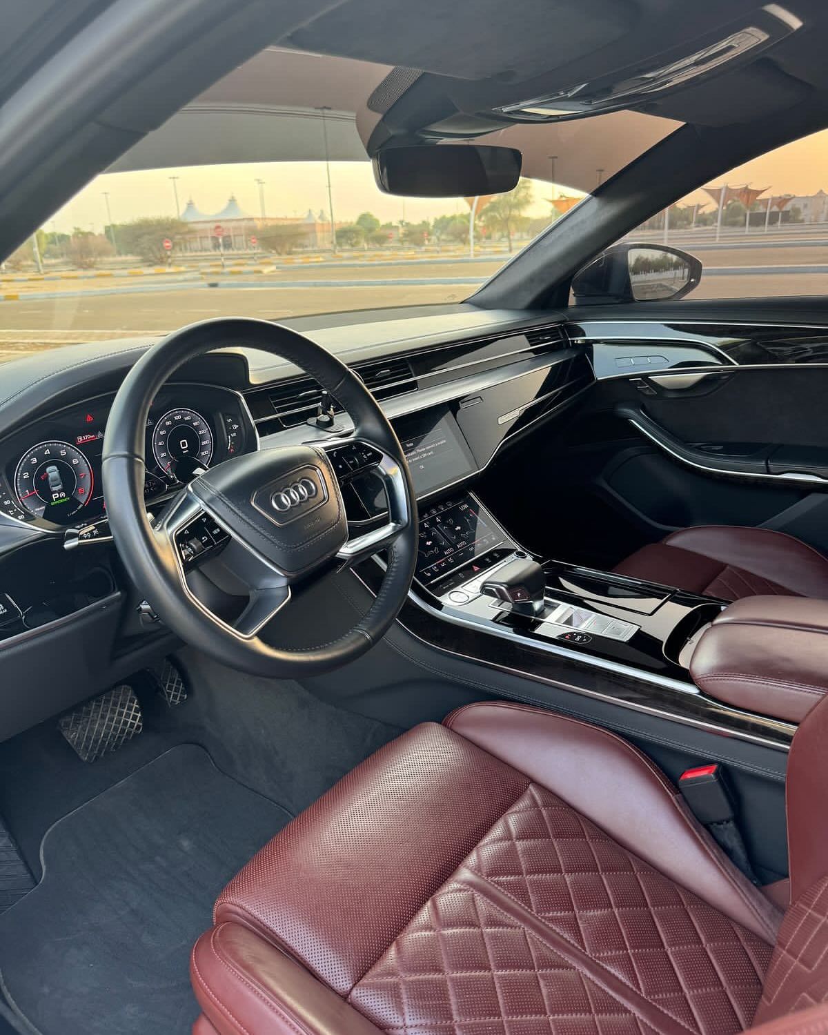 2019 اودي آي ٨ S Line