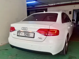 2012 اودي آي ٤ Premium