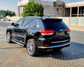 2017 جييب جراند شيروكي SRT8