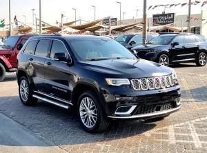 2017 جييب جراند شيروكي SRT8
