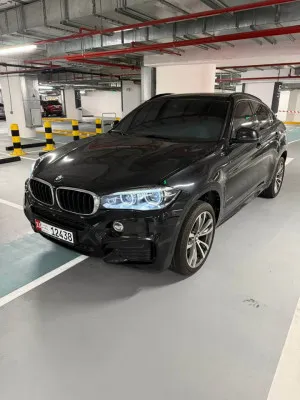 2018 BMW X6 50i