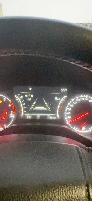 2022 تويوتا لاند كروزر VXR