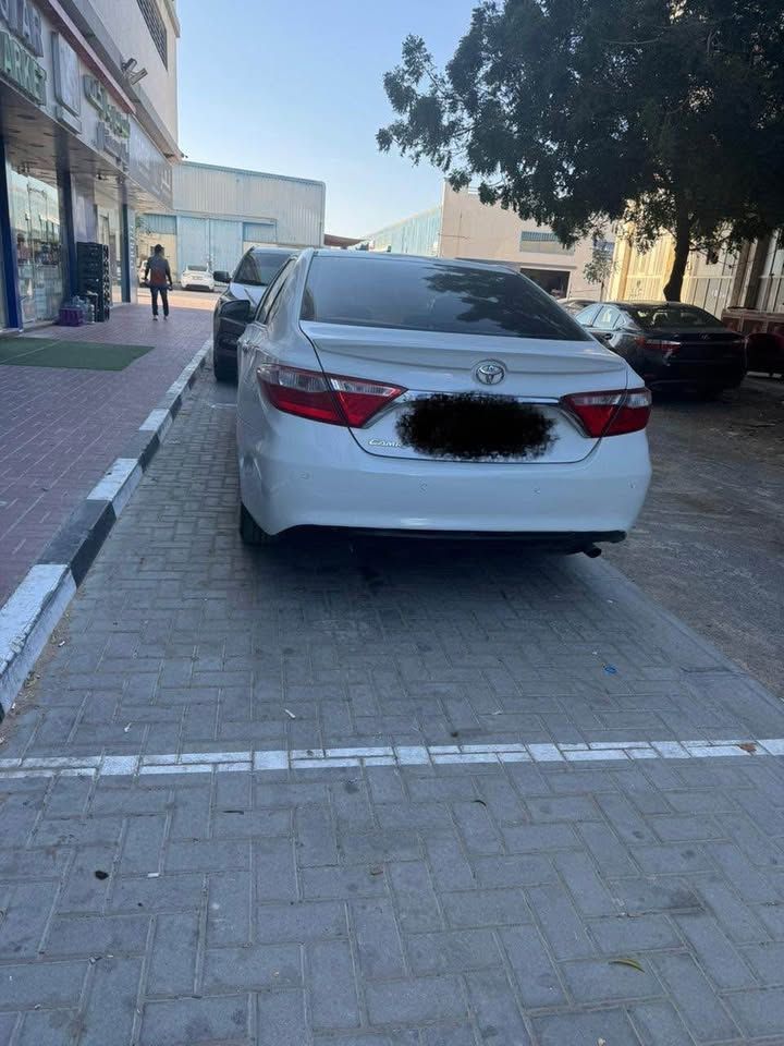 2017 Toyota Camry Exclusive