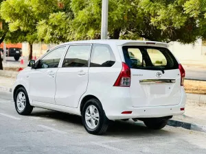 2015 تويوتا أفانزا E CVT