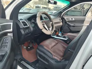 2011 Ford Explorer Sport