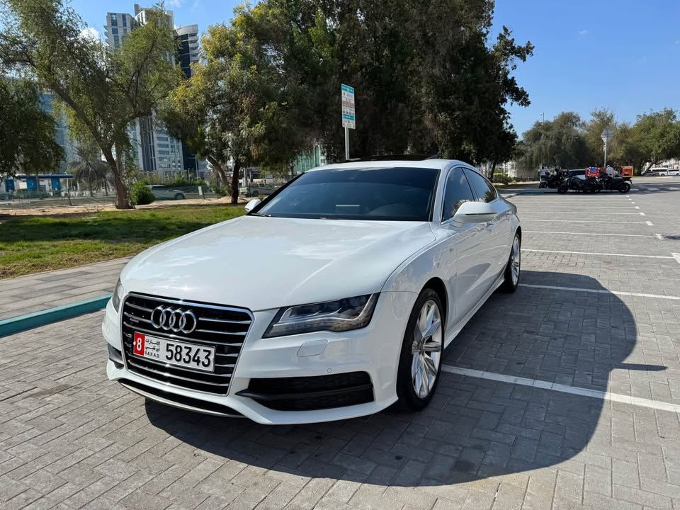 2014 اودي آي ٧ Prestige