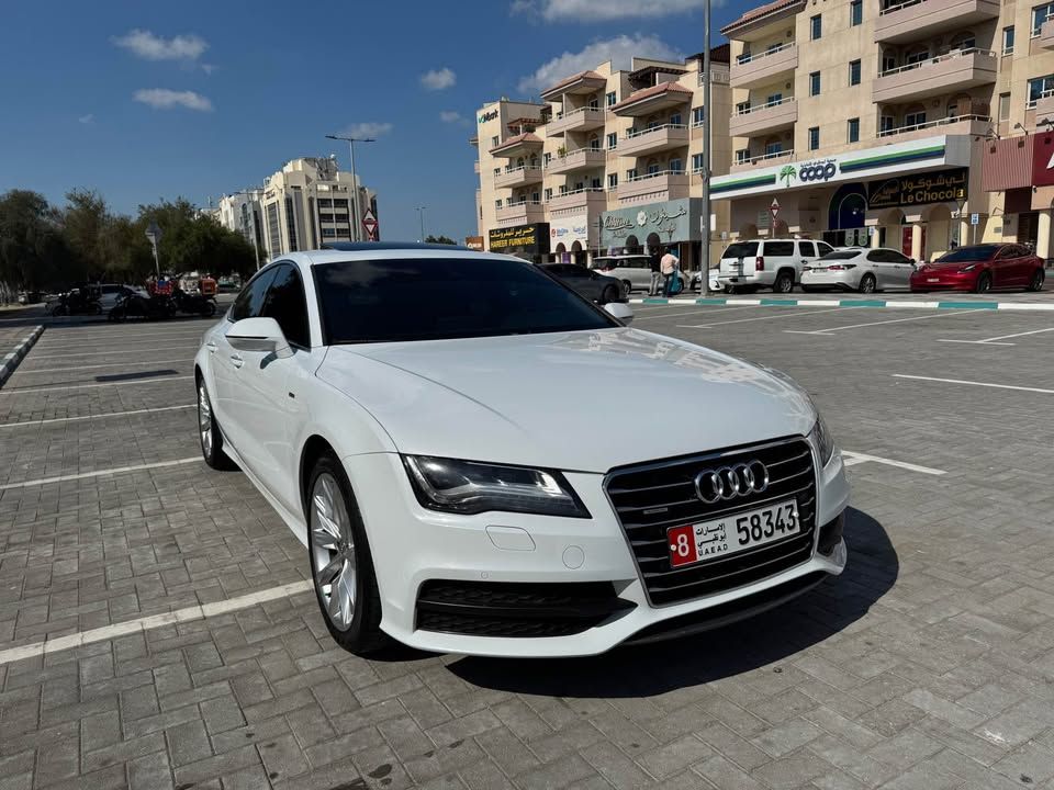 2014 اودي آي ٧ Prestige
