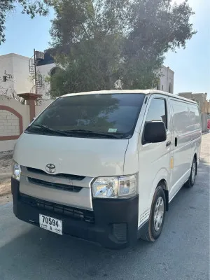 2021 تويوتا هياس SLWB