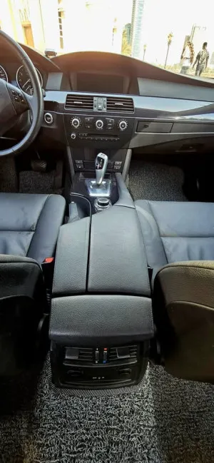 2010 بي أم دابليو الفئة - 5 520i