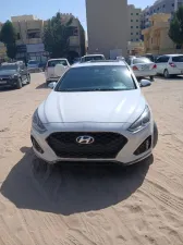 2018 هيونداي سوناتا SE