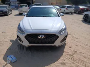 2018 هيونداي سوناتا SE