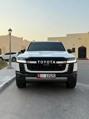 2023 Toyota Land Cruiser GR