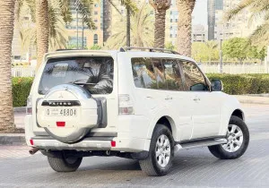 2012 Mitsubishi Pajero GLS