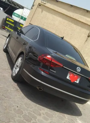 2018 فولجس فاجن باسات S