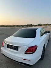 2018 مرسيدس-بنز الفئة - E E300