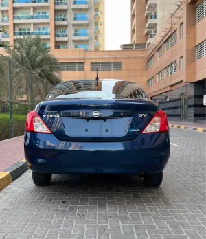 2012 نيسان فيرسا SR